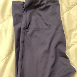 Hello ladies! I’m getting rid of all my workout stuff, all got too big for me!